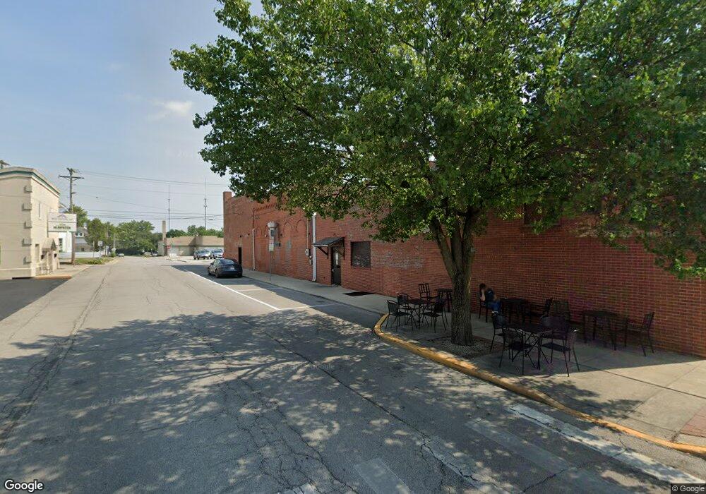 229 W Market St, Bluffton, IN 46714 - photo 1