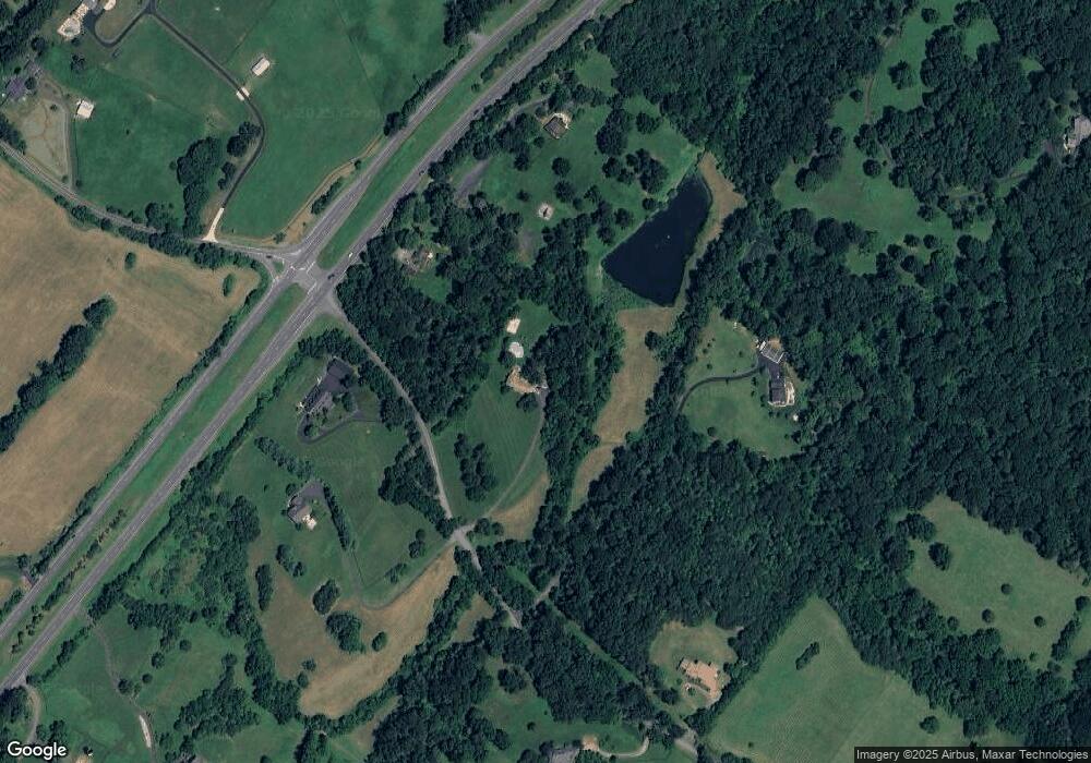 9372 Harts Mill Rd, Warrenton, VA 20186 - photo 1