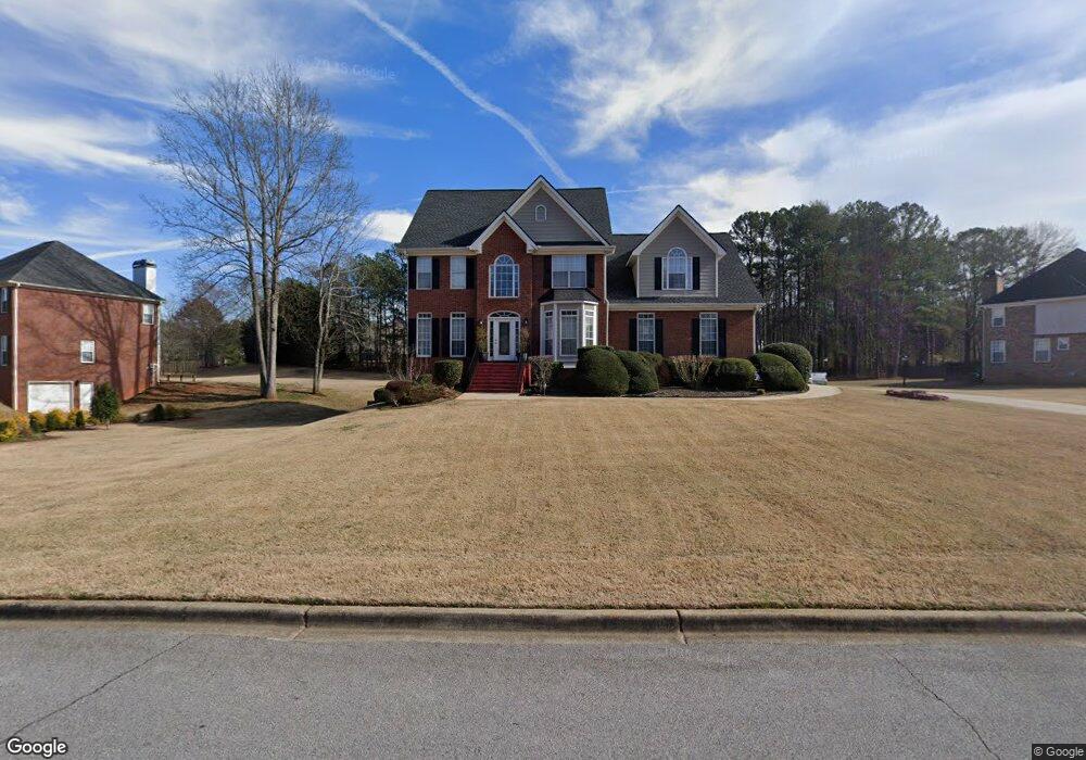 319 Awendaw Cir unit 44, Ellenwood, GA 30294 - photo 1