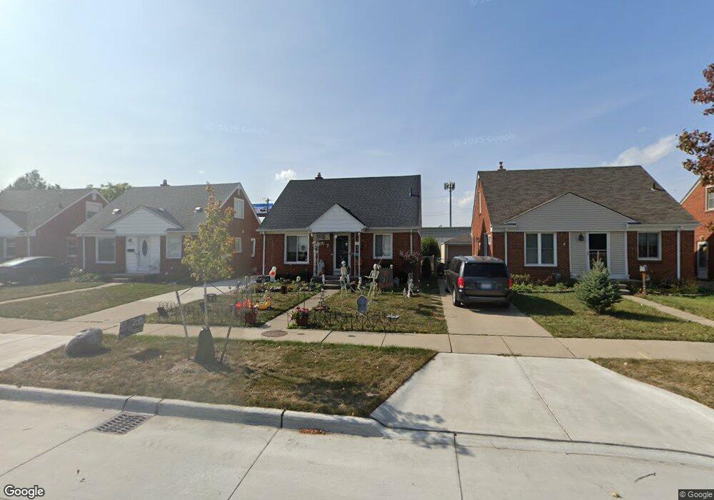 27143 Leroy St, Roseville, MI 48066 - photo 1