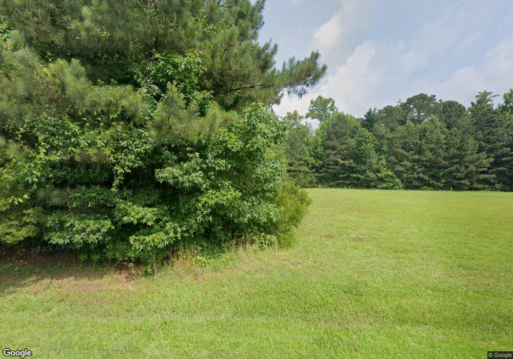 2001 Dandy Loop Rd, Yorktown, VA 23692 - photo 1