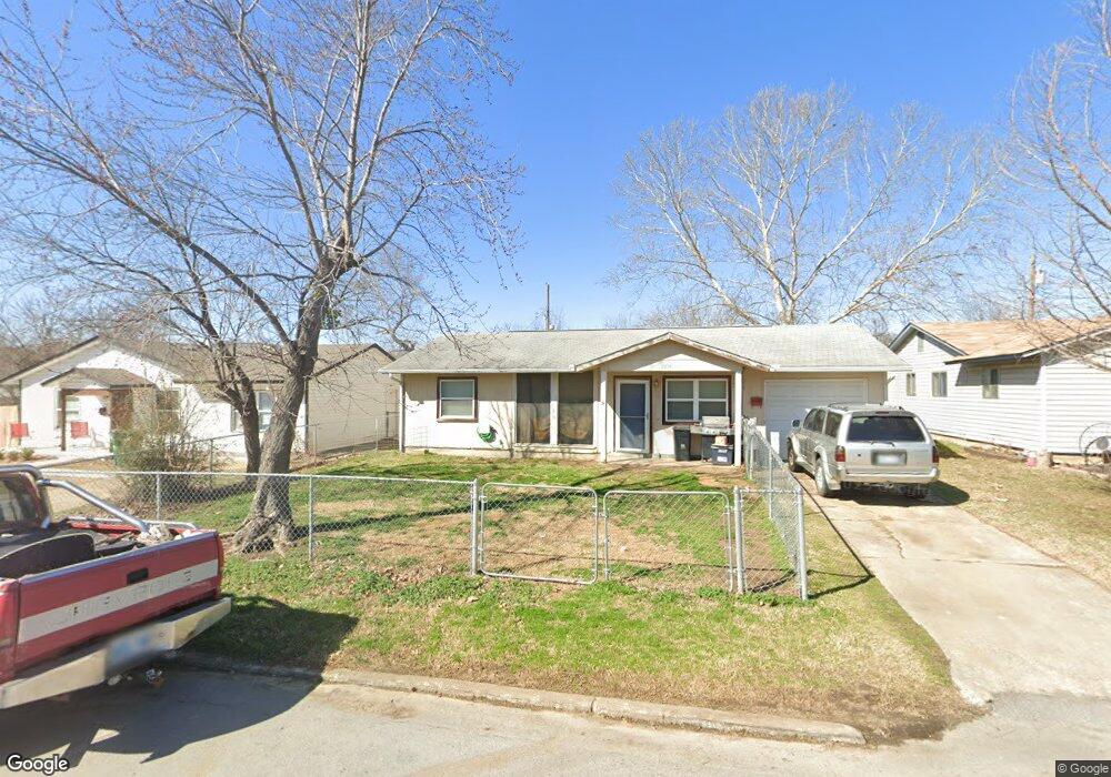 2214 S Cedar St, Sapulpa, OK 74066 - photo 1