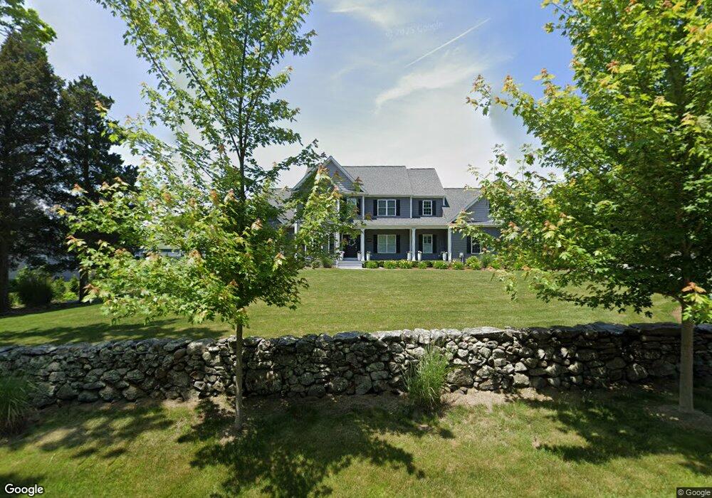 338 Old Boston Neck Rd, Saunderstown, RI 02874 - photo 1