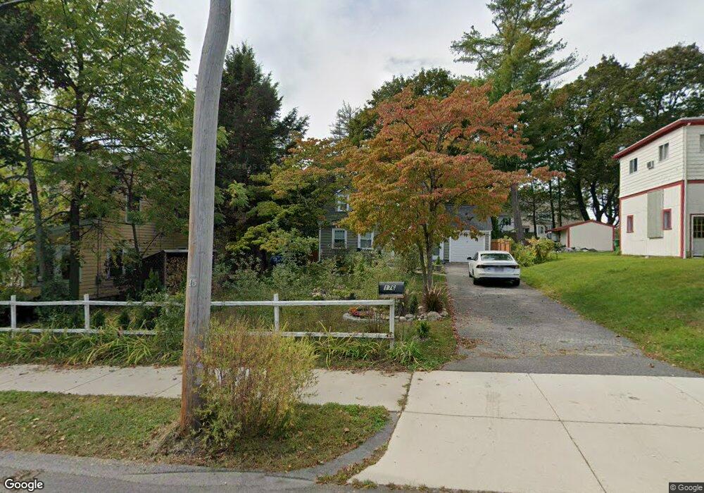 176 Greeley St unit 1, Clinton, MA 01510 - photo 1