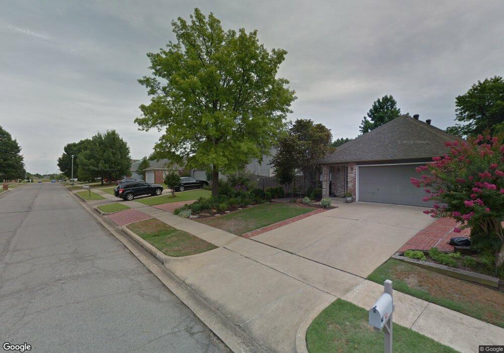 2517 W Kent St, Broken Arrow, OK 74012 - photo 1