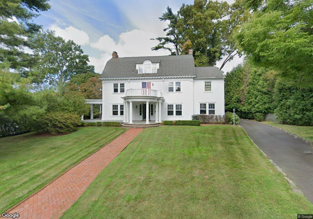 31 Westgate Blvd, Manhasset, NY 11030 - photo 1