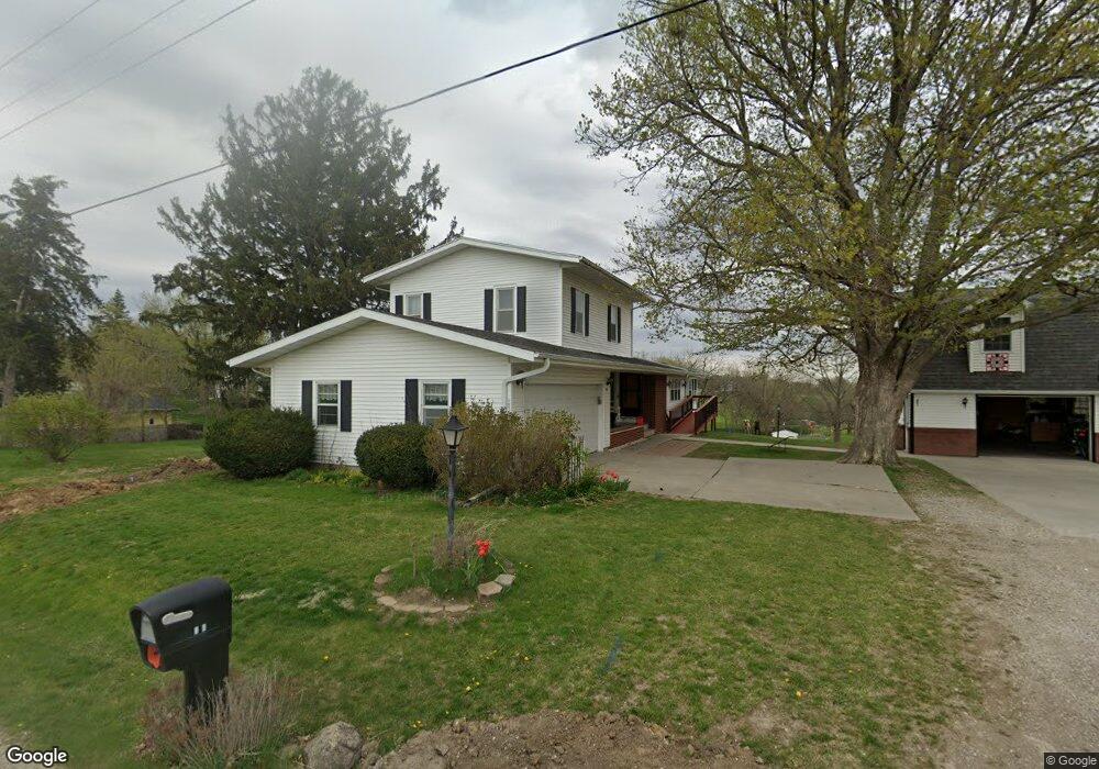 1802 W 4th St S, Newton, IA 50208 - photo 1
