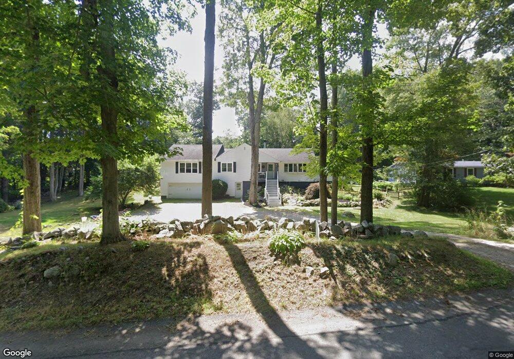 7 Orchard St, Byfield, MA 01922 - photo 1