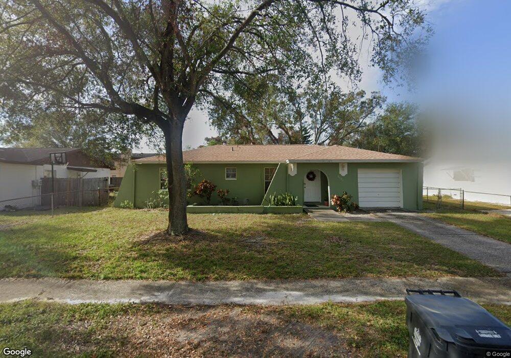 8633 Fish Lake Rd, Tampa, FL 33619 - photo 1