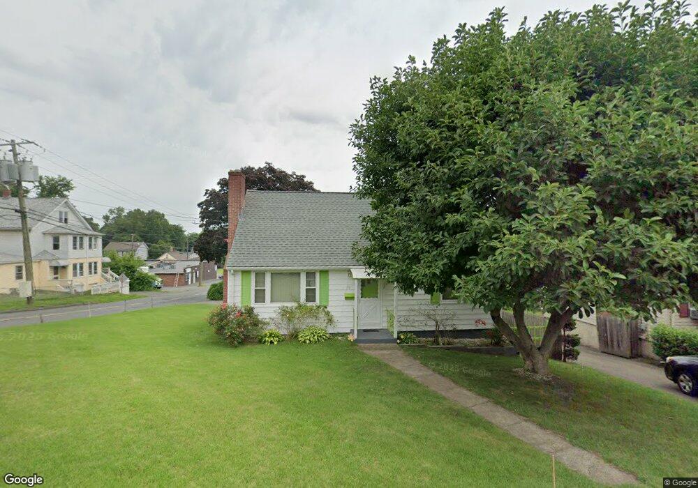 39 Collins St, New Britain, CT 06051 - photo 1