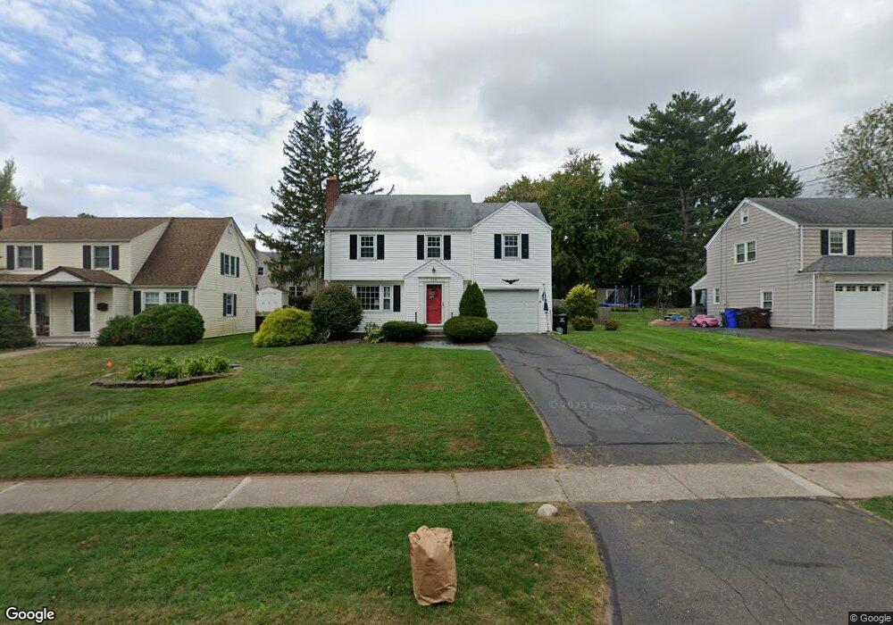 129 Overbrook Rd, West Hartford, CT 06107 - photo 1