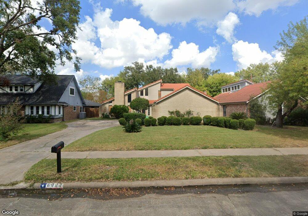 6022 Elkwood Forest Dr, Houston, TX 77088 - photo 1