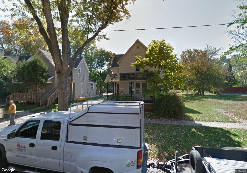 611 Jefferson St unit In-town Elkhart, Elkhart, IN 46516 - photo 1