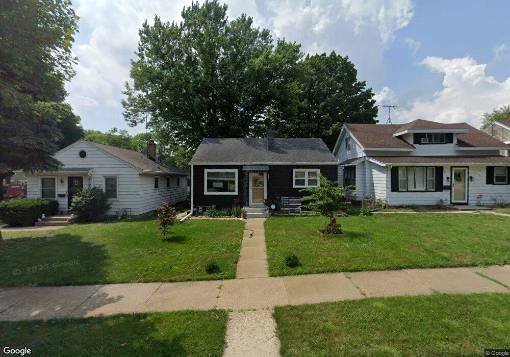4271 S 1st Place, Milwaukee, WI 53207 - photo 1