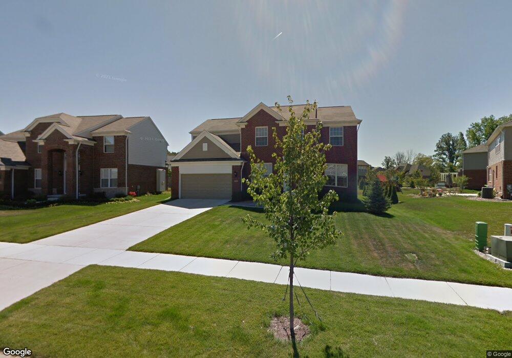 1300 Greythorne Dr unit Bldg-Unit, Lake Orion, MI 48359 - photo 1