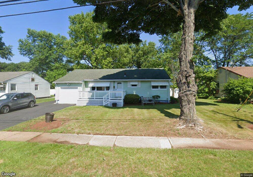 27 Jackson Rd, Bloomfield, CT 06002 - photo 1