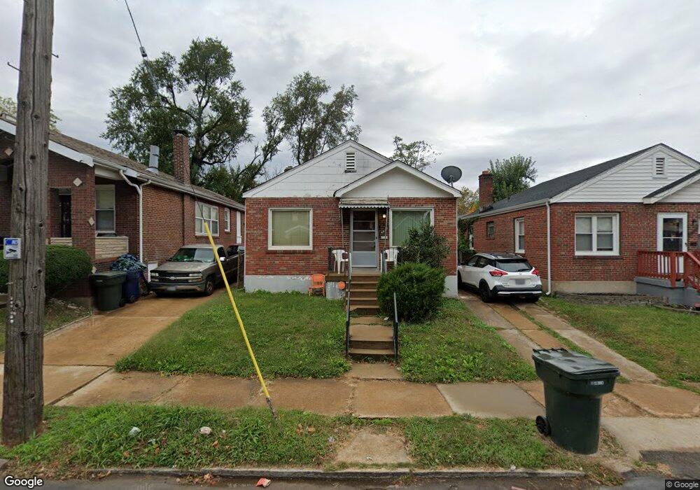 4622 Lee Ave, Saint Louis, MO 63115 - photo 1