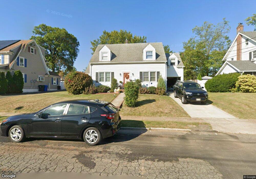 4 Vanderbuilt Place, Woodbridge, NJ 07095 - photo 1