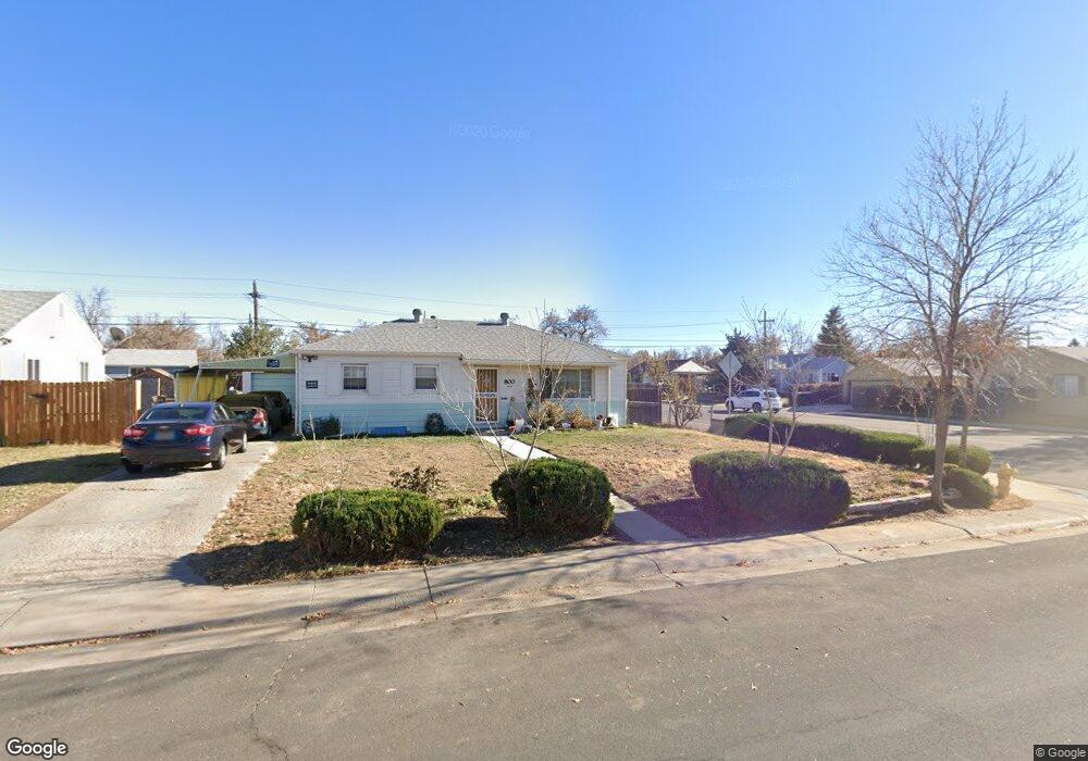 800 Newark St, Aurora, CO 80010 - photo 1