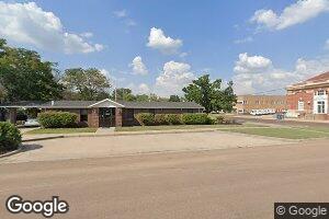 206 W Walnut St, Iola, KS 66749