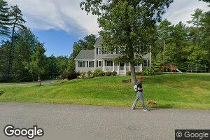 33 Chapman St, Dunstable, MA 01827