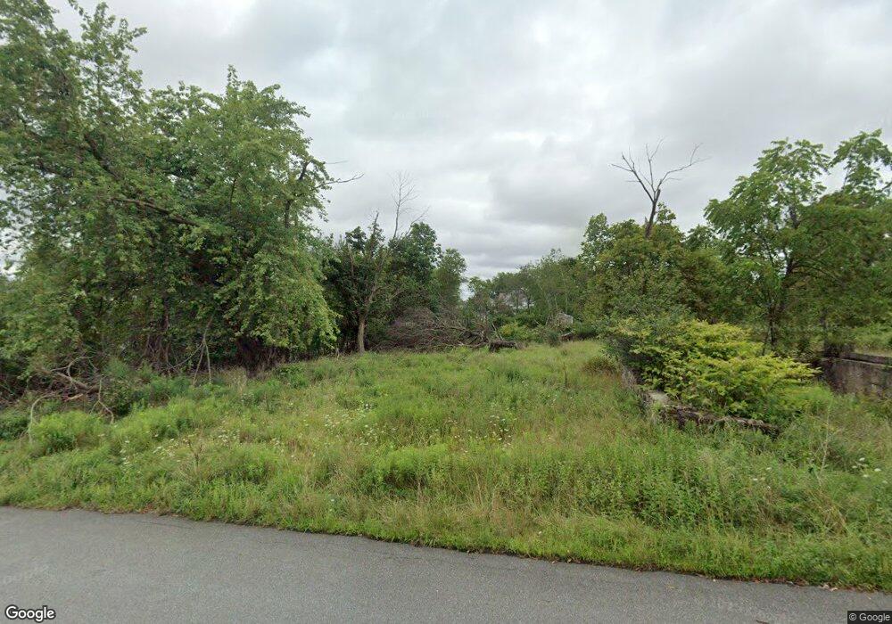 544 Thompson St, Hazleton, PA 18201 - photo 1