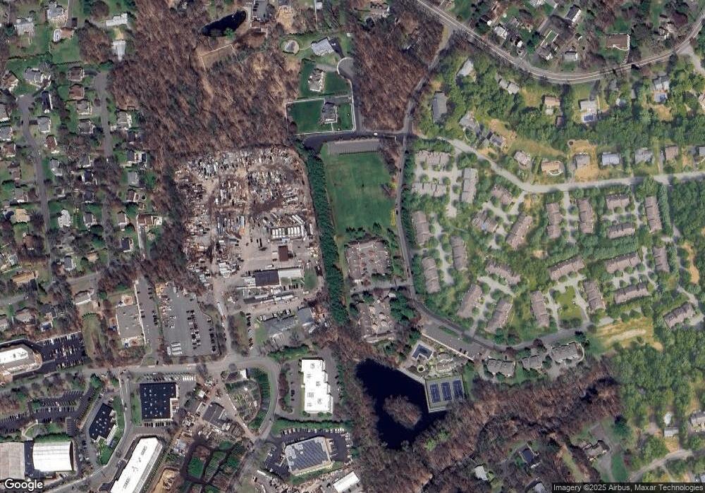 157 Dickinson Ln, Mahwah, NJ 07430 - photo 1