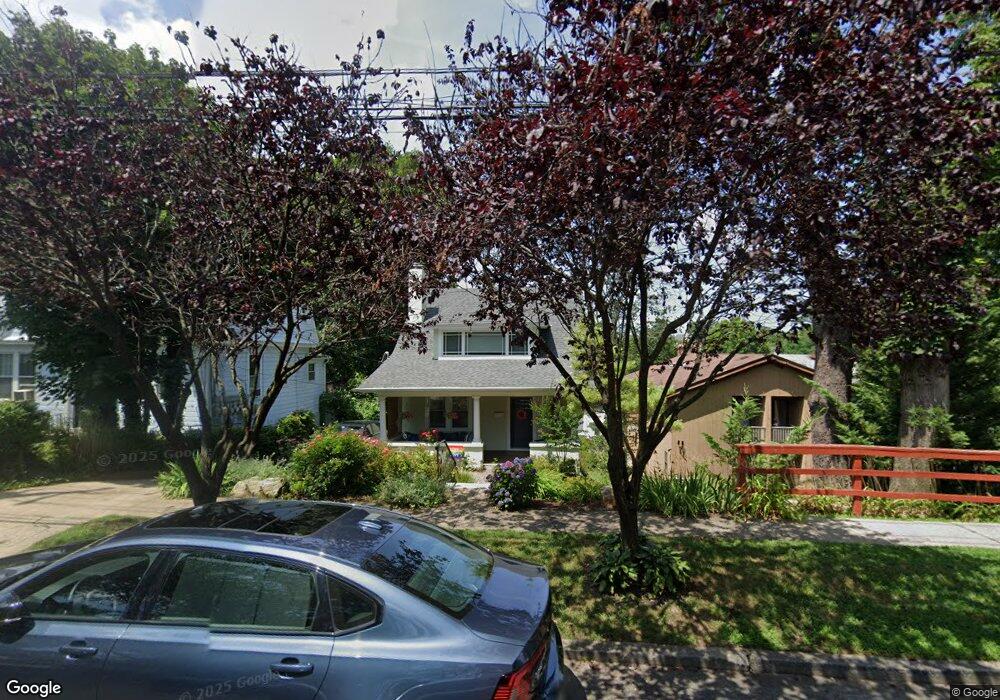 51 Bayview Ave unit A, Port Washington, NY 11050 - photo 1