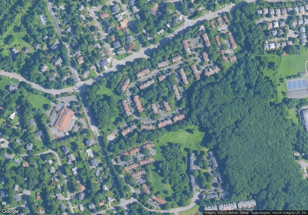 2082 Gillen Ln, Falls Church, VA 22043 - photo 1