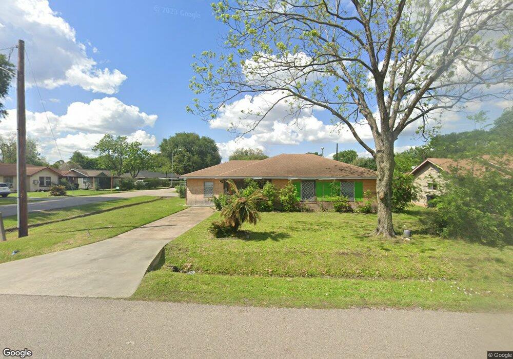 503 Barkley St, Houston, TX 77022 - photo 1