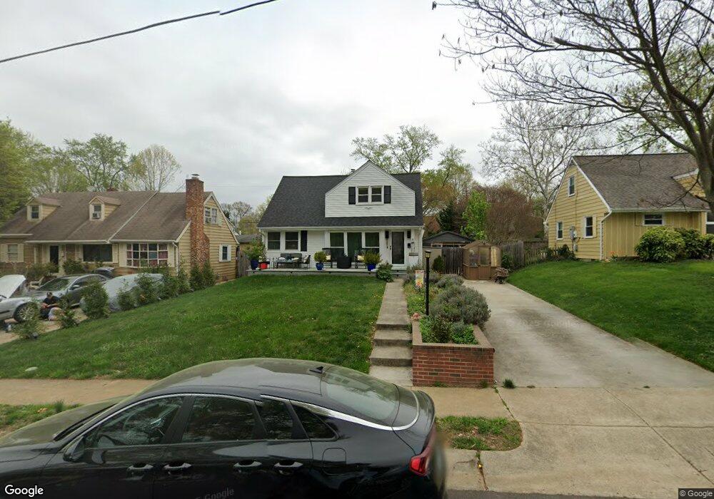 6909 Duke Dr, Alexandria, VA 22307 - photo 1