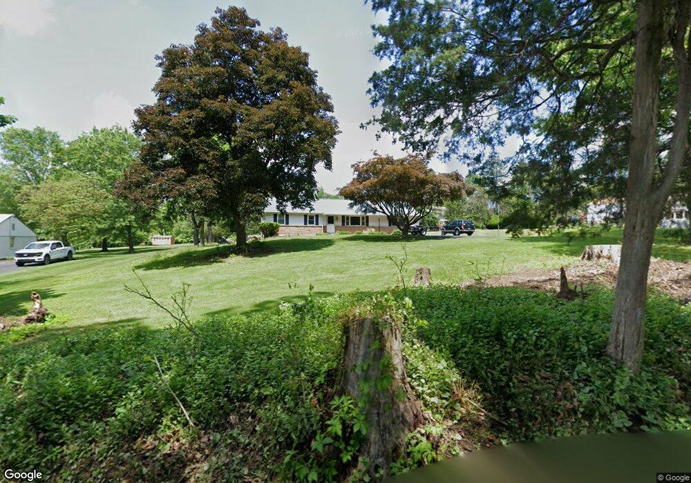 4312 E Campbell Rd, Pennsburg, PA 18073 - photo 1