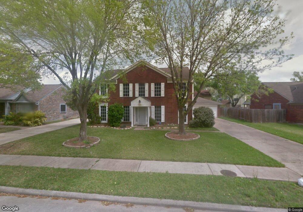 5107 Spring Branch Dr, Pearland, TX 77584 - photo 1