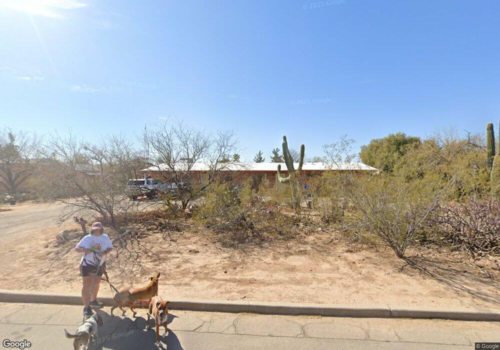 2020 E Greenlee Rd, Tucson, AZ 85719 - photo 1