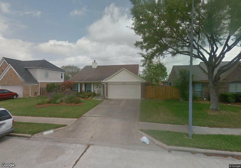 5309 Spring Circle Dr, Pearland, TX 77584 - photo 1