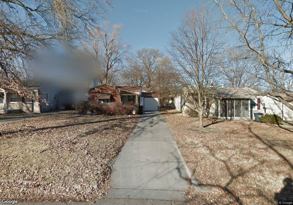 3114 SW Dorr St, Topeka, KS 66604 - photo 1