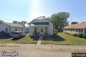 506 S Adams St, Oblong, IL 62449