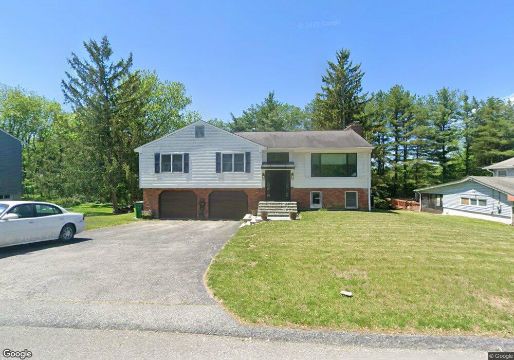 16 Saddle Rock Dr, Poughkeepsie, NY 12603 - photo 1