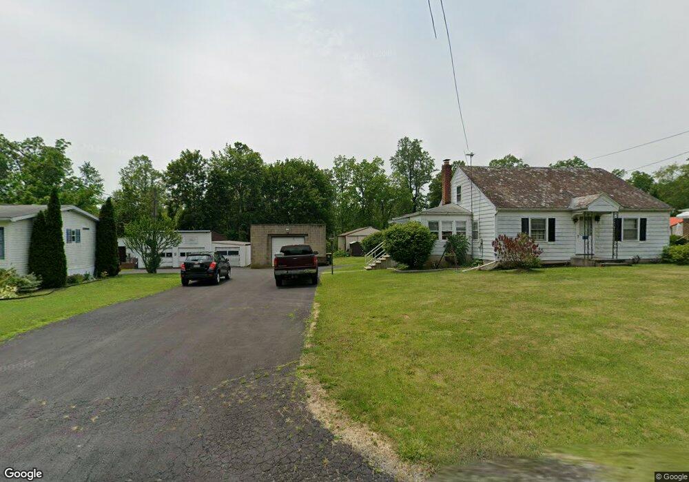 4546 Main St, Slatington, PA 18080 - photo 1