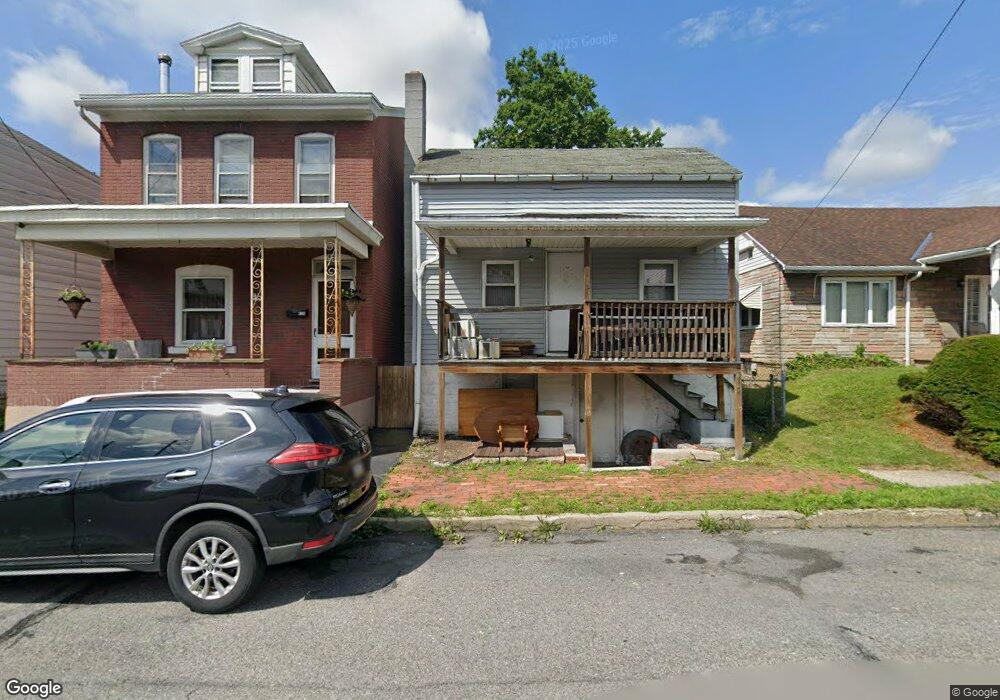 434 S 2nd St, Saint Clair, PA 17970 - photo 1