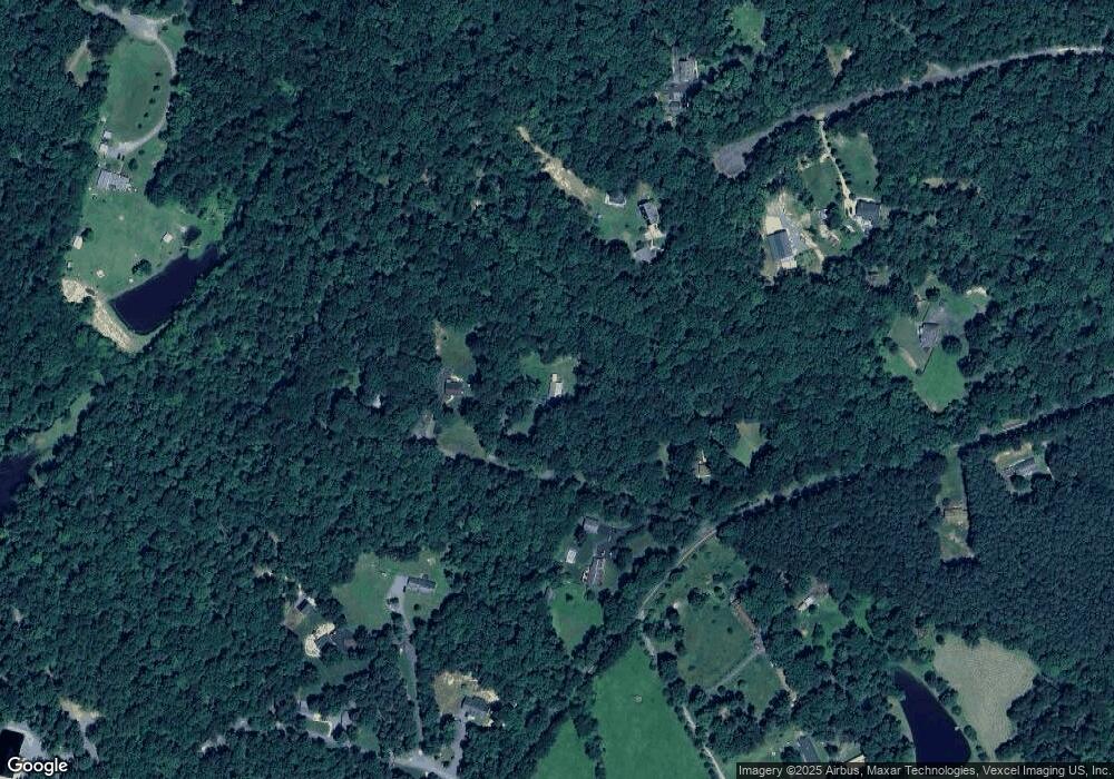 5046 Hartshire Dr, Sumerduck, VA 22742 - photo 1