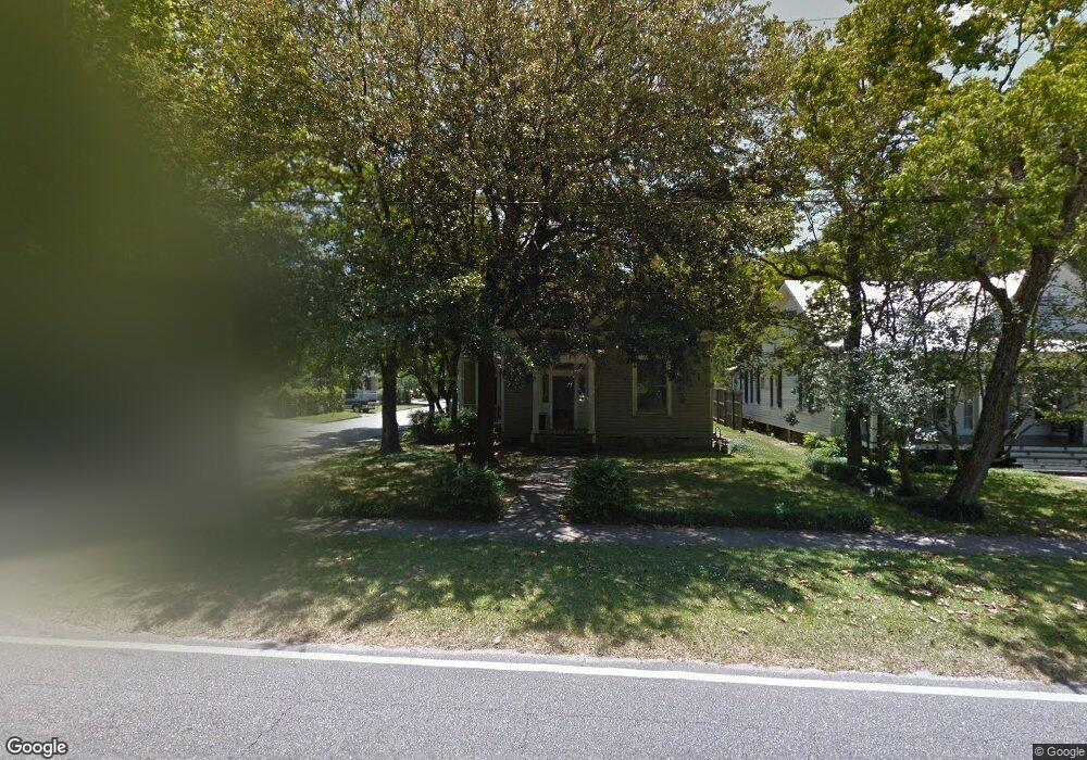 2051 Old Shell Rd, Mobile, AL 36607 - photo 1