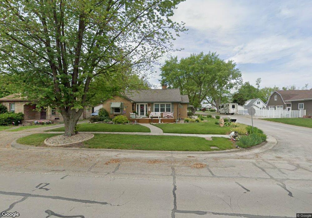 1201 S 14th St, Mattoon, IL 61938 - photo 1