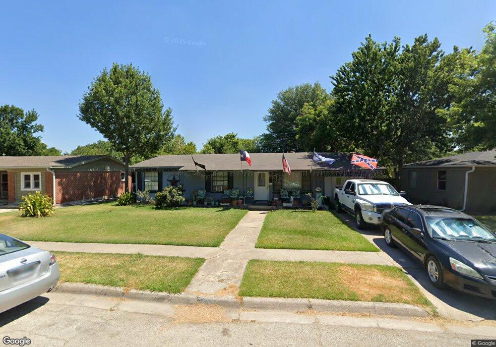 1708 Heather Rd, Gainesville, TX 76240 - photo 1