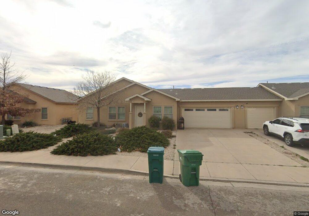 2319 N Red Oak Dr, Hobbs, NM 88240 - photo 1