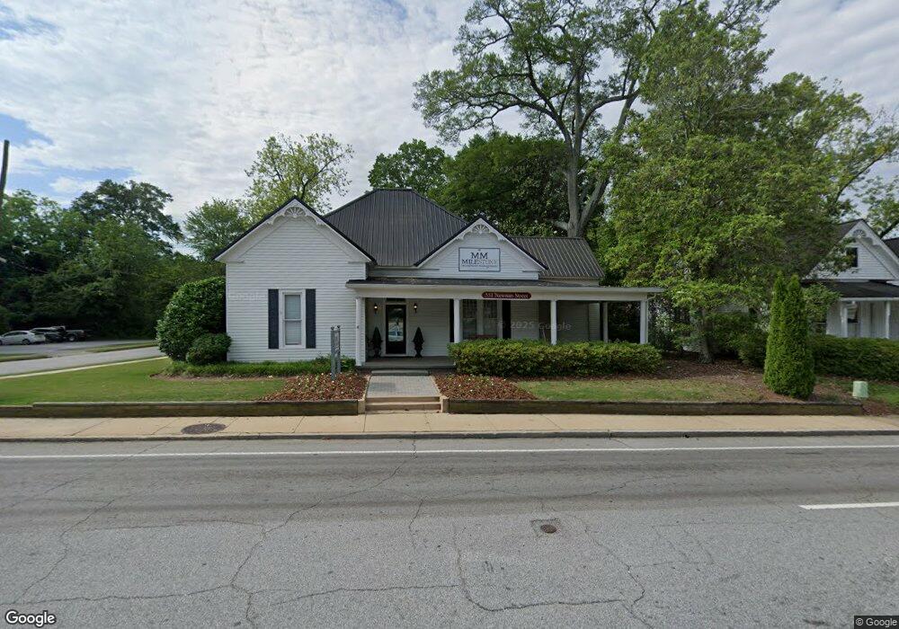 551 Newnan St, Carrollton, GA 30117 - photo 1