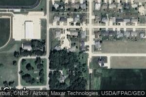 1775 Cardinal Ct, Garner, IA 50438