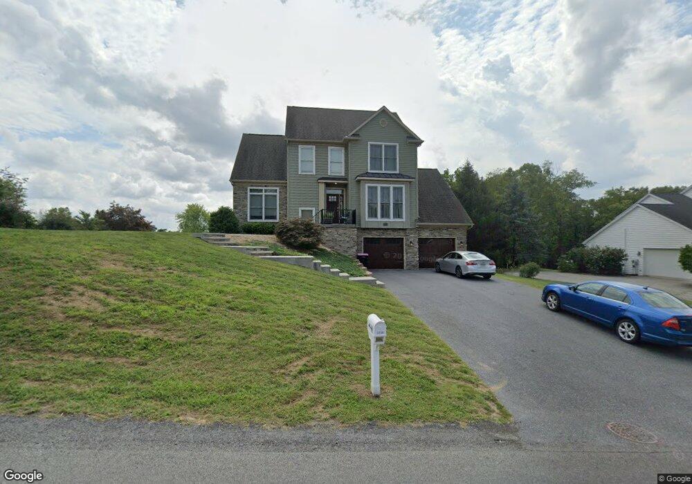 2238 Castlegreen Dr unit LOT 47, Greencastle, PA 17225 - photo 1