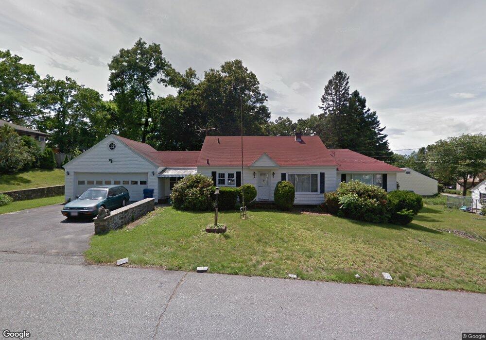 292 Colonial Rd, Lawrence, MA 01843 - photo 1