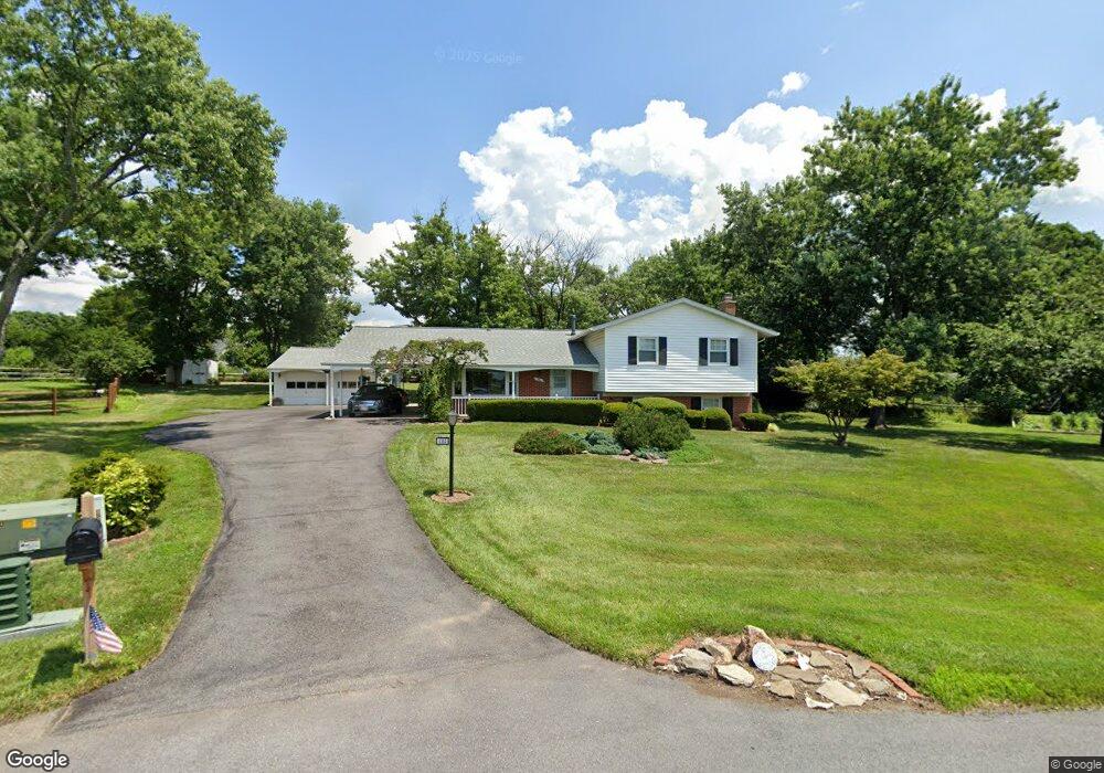 5 Perrywood Ct, Burtonsville, MD 20866 - photo 1